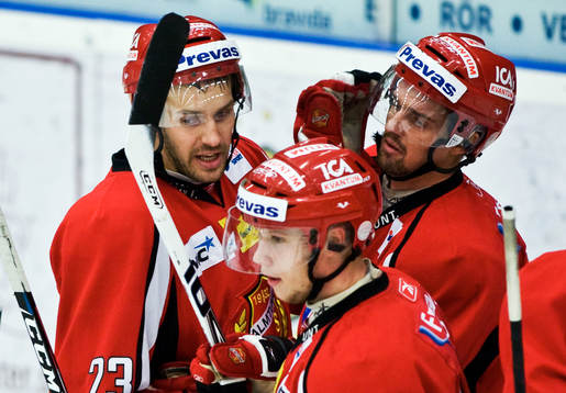  Andreas Paulsson, Johan Andersson och Jimmie Kraft, jubel efter mål.