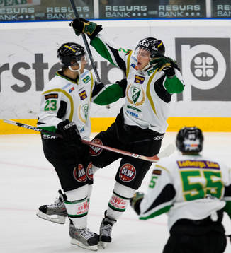 1-3, Marius Holtet, jubel, grattas av Martin Johansson och