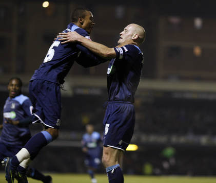 Adam Barrett, Southend, jubel med Osei Sankofa