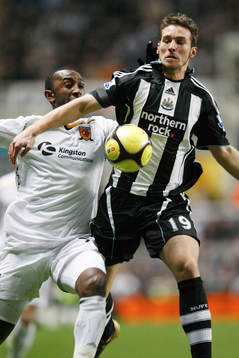   Xisco, Newcastle och Kamil Zayatte, Hull.
