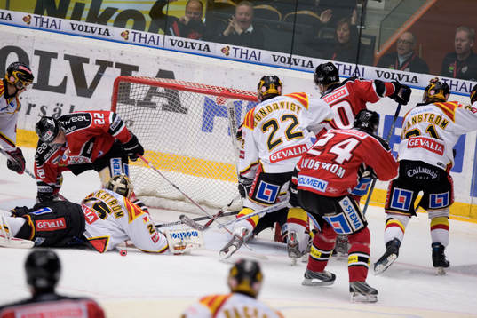 Jakob Markström, Målvakt Brynäs gör en tavla och