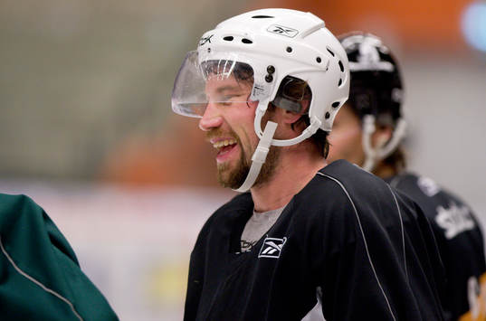 Peter Forsberg tränar med Modo