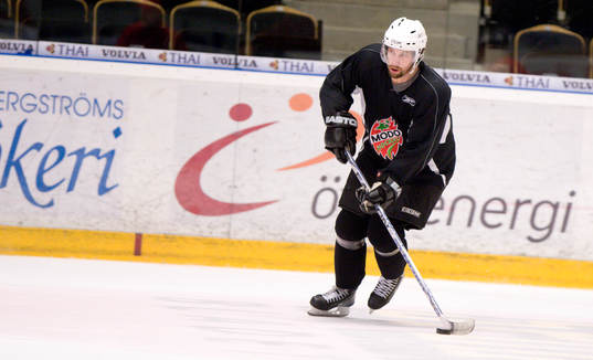 Peter Forsberg tränar med Modo