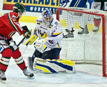 Lars Eller, Frölunda. Stefan Liv, målvakt, HV71