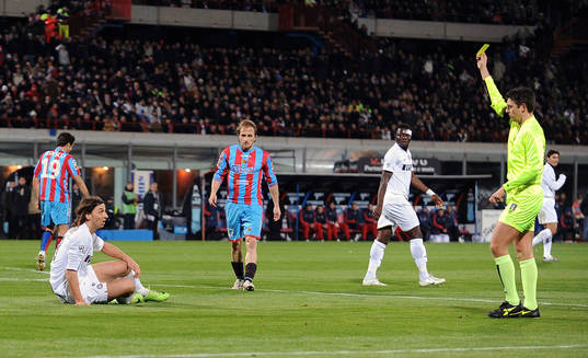 Zlatan Ibrahimovic, gult kort, varning