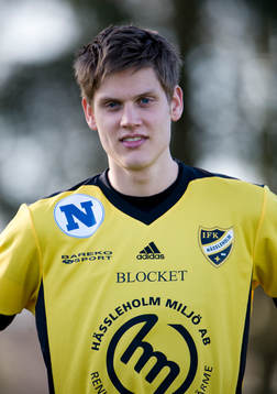 Simon Larsson, IFK Hässleholm