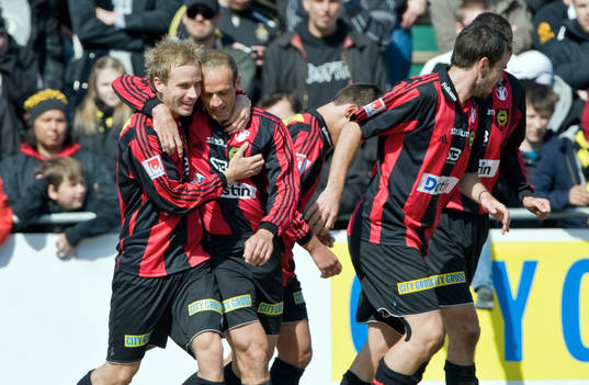 Kim Odelius och Imad Chhadeh, jubel