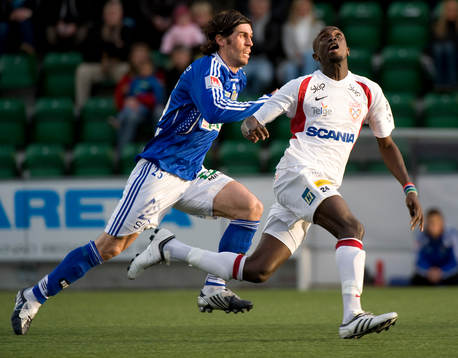 Nuri Mustafi, Sundsvall mot Aziz Corr Nyang, Assyriska