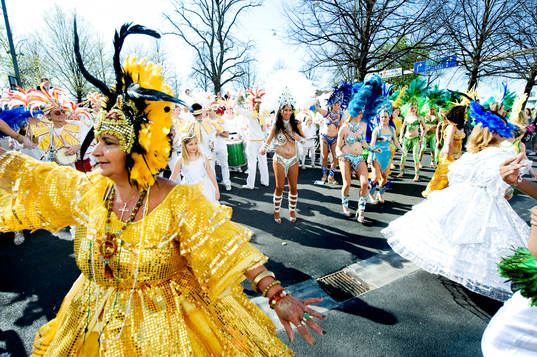 Fotboll, Landskamp, invigning av Gamla Ullevi. Samba