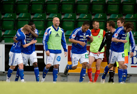  Robert Mambo Mumba, Sundsvall jubel efter 1-0