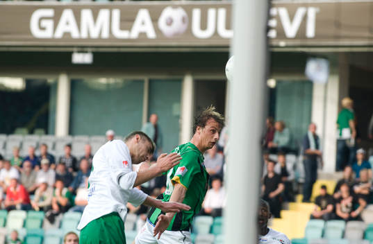 1-1,  Pär Eriksson nickar in kvitteringen