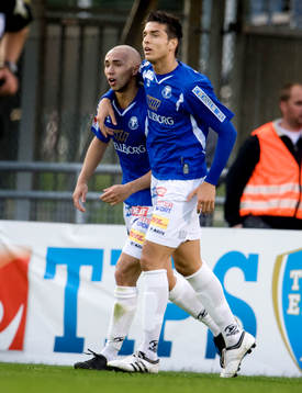  Trelleborgs målskyttar Max Fuxberg och Fisnik Shala jubel efter första målet.