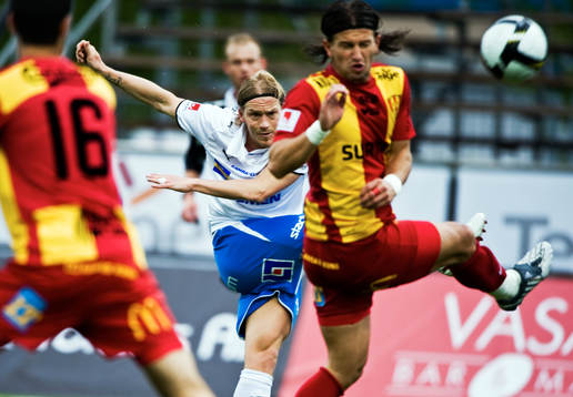 Eirik Dybendal, Norrköping och Haris Skenderovic, Syrianska