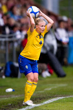 Anna Paulsson, inkast