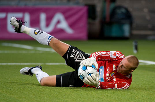  Fredrik Sundfors, Målvakt.