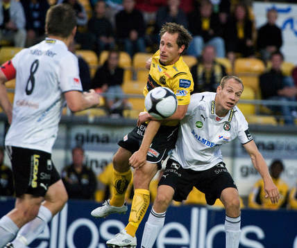 Johan Karlsson, Elfsborg. Kim Olsen, Örebro