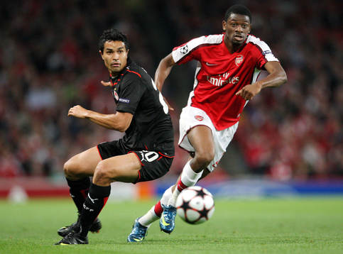 Dudu, Olympiakos och Abou Diaby, Arsenal