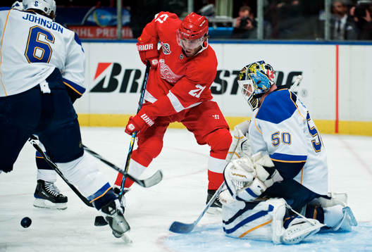 Ville Leino, Detroit, oroar framför Chris Mason, målvakt,