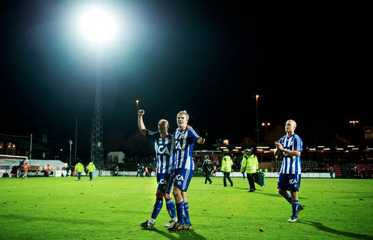  Thomas Olsson, Erik Lund och Ragnar Sigurdsson, IFK Göteborg, jubel efter vinsten.