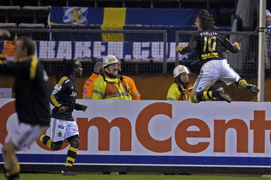  Ivan Obolo, AIK, Jubel.
