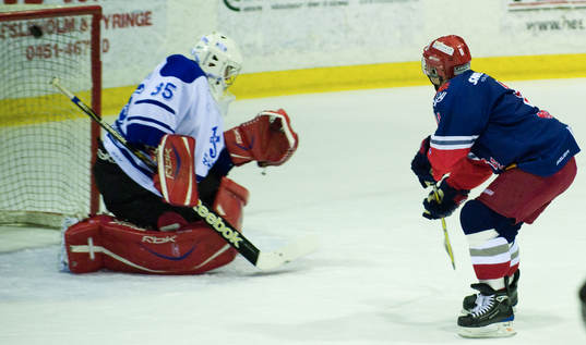 2-0 bakom Niklas Oden i Jonstorps mål