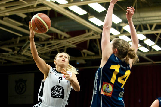 Olga Kjelsson, 08 Stockholm