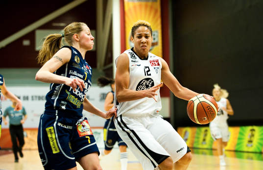 Kadidja Andersson, 08 Stockholm och Maria Näsström, Solna