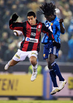 Dalil Benyahia, Brommapojkarna, och Yosif Ayuba,