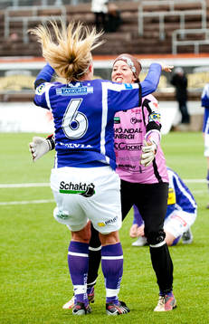  Kathlene Fernström Jenny Olsson, målvakt Jitex, jubel.