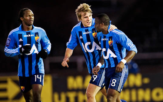  Johan Oremo och Prince Ikpe Ekong, Djurgården, jubel efter 2-0-målet.