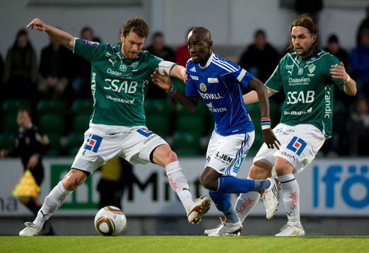 Aziz Corr Nyang, Sundsvall mot Håkan Malmström och Tobias