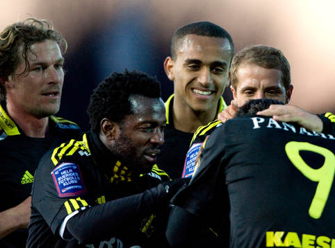  Daniel Tjernström, Dulee Johnson, Walid Atta, Kenny Pavey och Goran Ljubojevic, AIK, jubel, glädje.