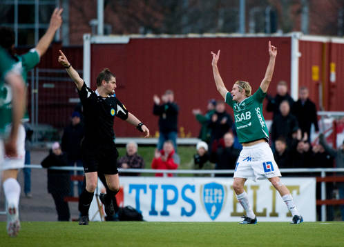  Daniel Åkervall, Brage jublar efter 3-1