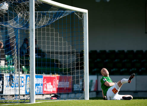 Christian Frealdsson, Målvakt är chanslös på straff och