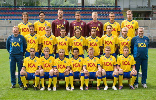 Bakre raden fr v: Linus Hallenius, Denni Avdic, Viktor