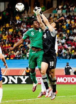  Yakubu Aiyegbeni, Nigeria, Jung Sung-Ryong, målvakt, Sydkorea.