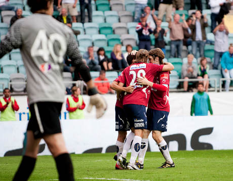  Jubel Örgryte efter att Björn Anklev gjort 3-0