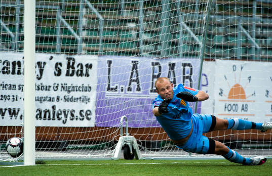 Christian Frealdsson, målvakt, Syrianska kan inte ta