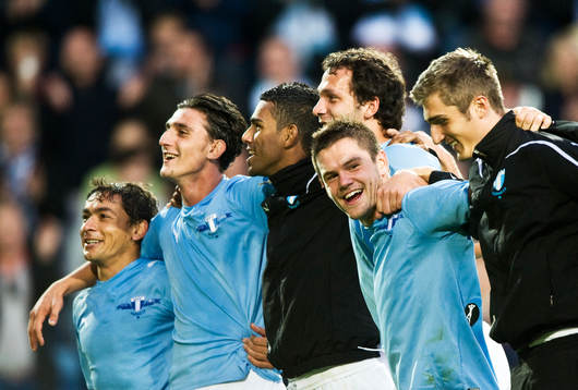  Ricardo Ferreira da Silva Kubitski, Agom Mehmeti, Wilton Figueiredo, Miljan Mutavdzic, Ivo Pekalski, glädje, jubel.