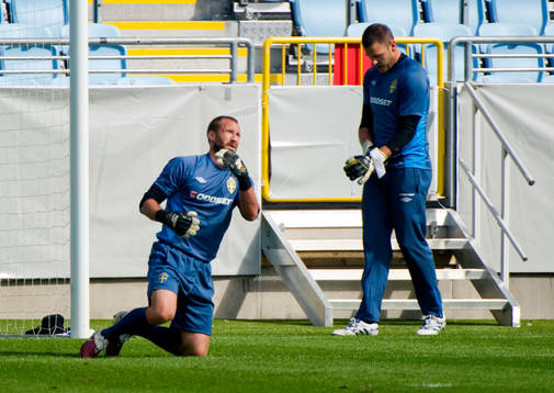  Johan Wiland och Daniel Öhrlund, målvakter.