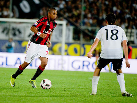 Robinho, Milan