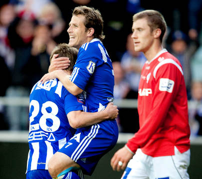  Theodór Elmar Bjarnason, IFK Göteborg, gör 2-0, jubel Tobias Hysén