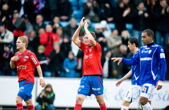   2-0, Alexander Gerndt, Helsingborg, som gjorde 2 mål och Erik Sundin 1 mål, jubel.