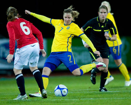 Louise Fors, Sverige