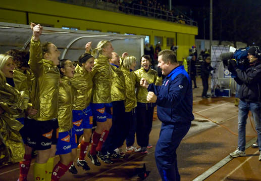  Richard Holmlund, tränare och Örebro svenska cupmästare. 