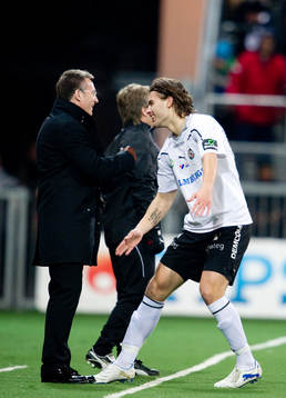  Sixten Boström, tränare Örebro, Astrit Ajdarevic, Örebro jubel.
