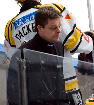 Niklas Czarnecki, tränare, Brynäs