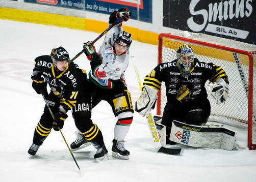 Peter Nolander, AIK, Per-Åge Skröder, Modo och Viktor