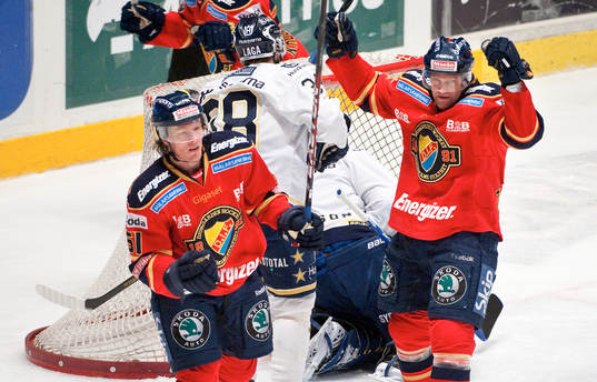 Mika Hannula och Mathias Tjärnqvist, Djurgården (Jubel)