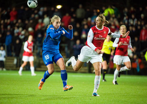  Linda Sällström, Linköping och Faye White, Arsenal.
